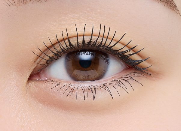 https://www.isehan.co.jp/heroine/wp-content/uploads/2025/08/lashhype_color01-1.jpg